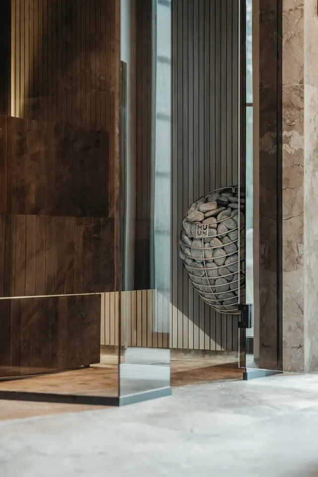 Sofa Aurora trong showroom Furnio